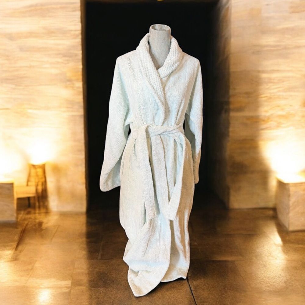 Luxurious light mint green  Bathrobe OS (1760)